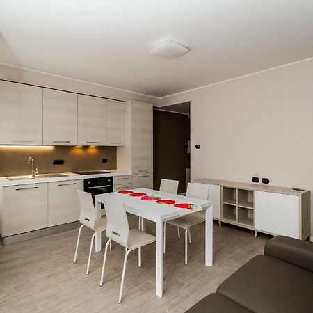Lake Como Apartments Леко Екстериор снимка